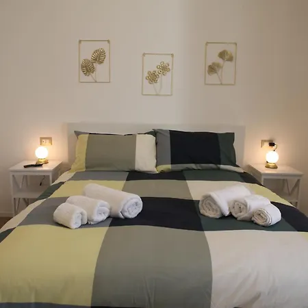 Mgfcandia111 - Al Vaticano Apartment